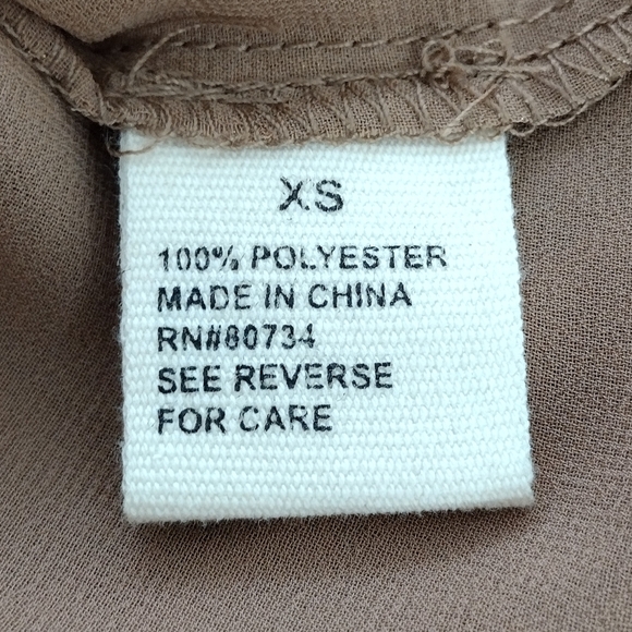 NWT Lola Women's Button Down Blouse - Picture 12 of 14